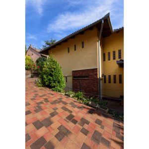 Abeton Borostyán Kombi térkő mediterrán - referencia fotó